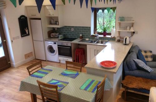 Ardsbeg Apartment | Muckish View Elegant & EV Friendly