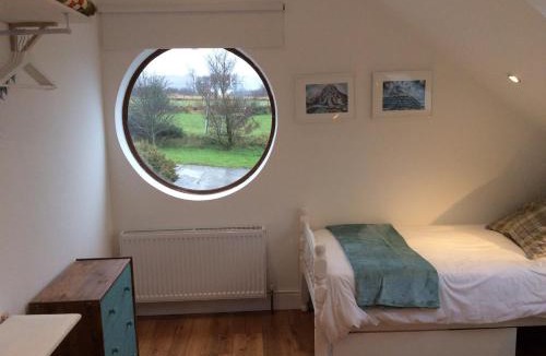 Ardsbeg Apartment | Muckish View Elegant & EV Friendly