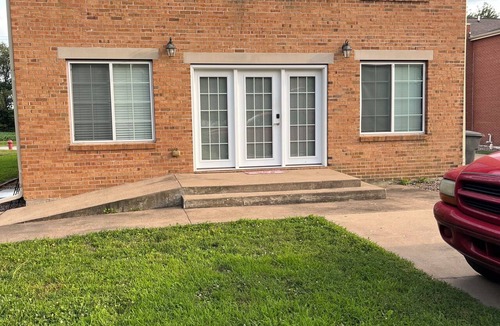 Nauvoo House | Mulholland 5 bedroom house in nauvoo with six bath and basement has a bunk room.