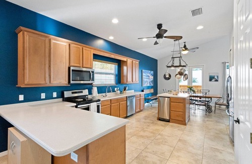 Palm Harbor House | Multi Family, Close to Beaches, Great Back Yard FL#DWE6218061, Cert#STR26-00409