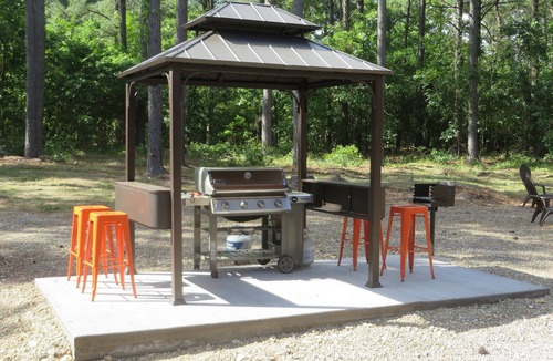 Hochatown Cabin | MULTI-FAMILY LUXURY CABIN~6 MASTERS~3 STORIES~ROOM FOR EVERYONE! SLEEPS 20