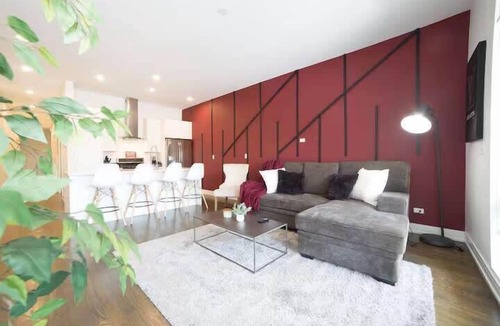 Ukrainian Village House | Multi-Unit Condo Building in Chicago