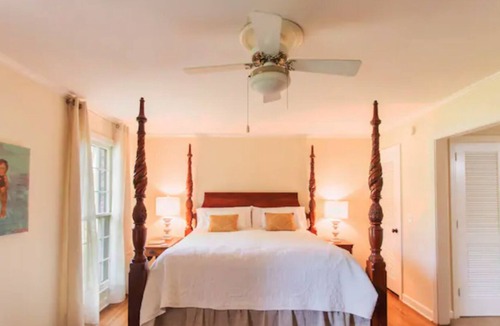 Franklin House | Multiple King beds, 25 mins near downtown.