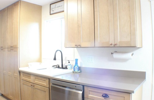 Burley House | Multiple Living Spaces, Mini-Splits, Quiet Neighborhood in SW Burley
