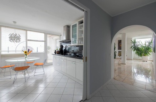 Untersendling Apartment | Munich Penthouse/3 BR/180 sqm/Stunning Views