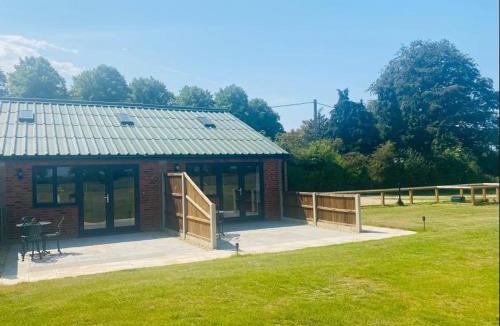 Aldborough Apartment | Muntjac View, Beechcroft Barns, Cawston, Norfolk