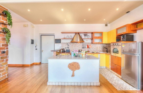 Arco Apartment | Muri Di Arco