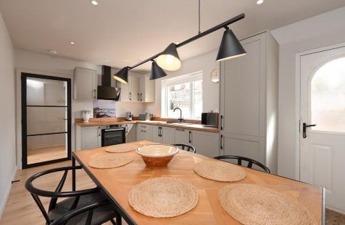 Gardenstown House | Murray Cottage