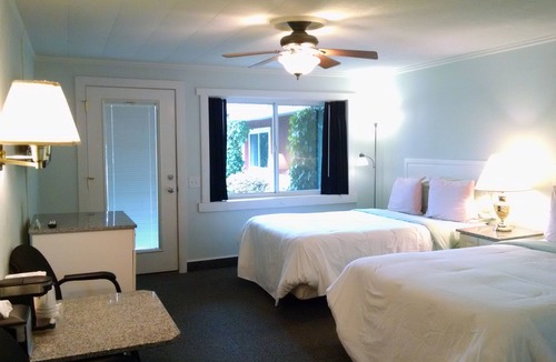 Murray Hotel | Murray Inn and Art Gallery