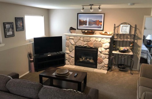 Langley House | Murrayville Hideaway