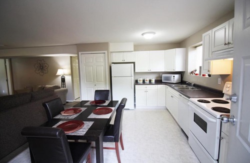 Langley House | Murrayville Hideaway