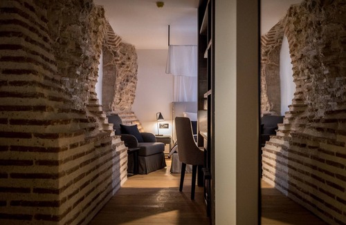 Old Town Hotel | Murum Boutique Hotel