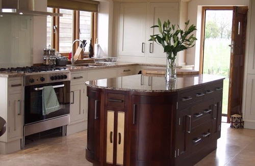 Moreton Valence House | Mutton Barn - The Best rural holiday property in Warwickshire - 4 Guest Unit