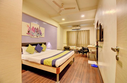Shivajinagar Hotel | MY BIZZ HOTEL