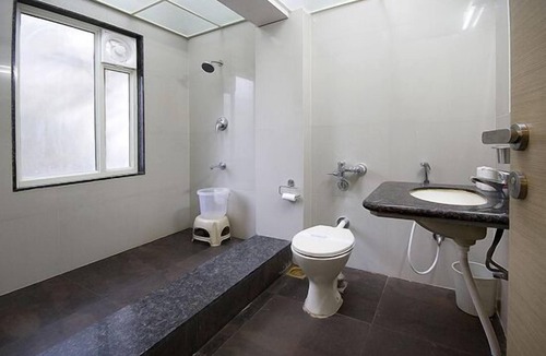 Shivajinagar Hotel | MY BIZZ HOTEL