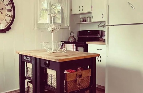 Sauble Beach Cottage | My Blue Haven | a cottage retreat close to the beach and steps from Sauble River