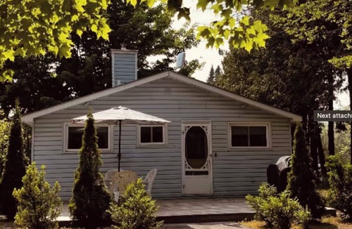 Sauble Beach Cottage | My Blue Haven | a cottage retreat close to the beach and steps from Sauble River