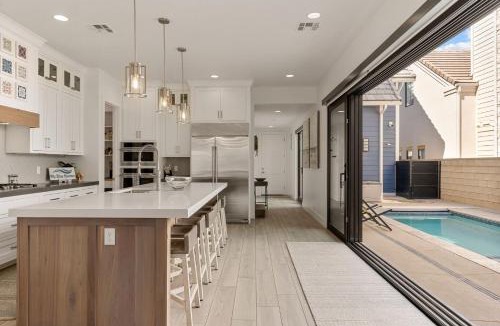 St. George House | My Blue Heaven