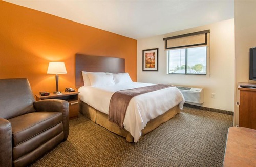 Southern Crossing Hotel | My Place Hotel-Bend, OR