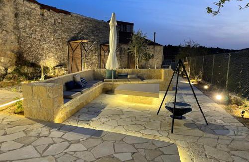 Lofou House | myLofou