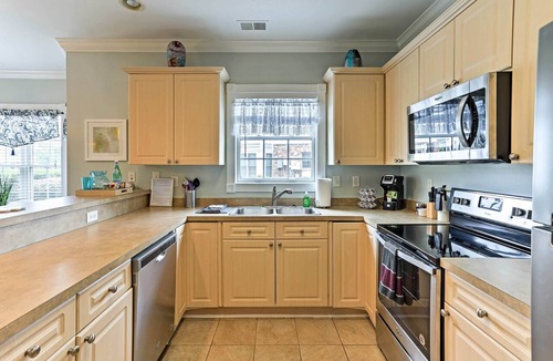 Central Myrtle Beach Condo | Myrtle Beach Resort Condo Near Golf & Ocean!