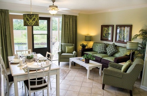 Surfside Beach Resort | Myrtle Beach | Romantic Golf Retreat | Pool + Golf