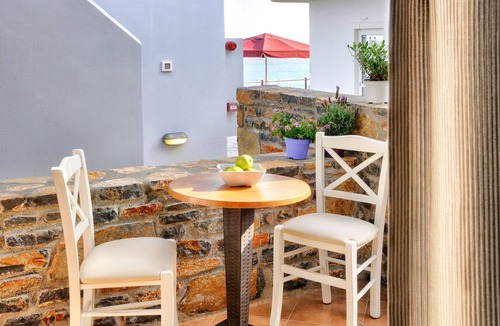 Mirtos Apartment | Myrtos Mare Suites - Studio on the beach