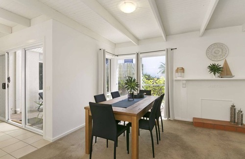 Anglesea House | Mysa Anglesea. Sleeps 6 WiFi. Netflix. CafesShops