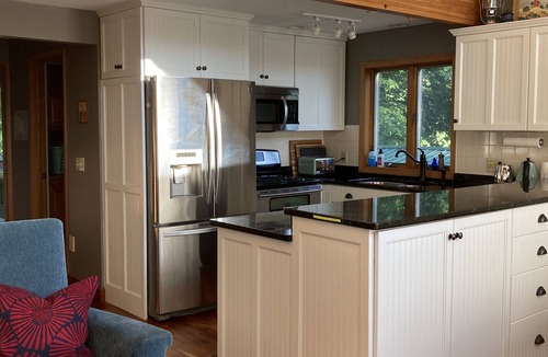 Lakeside House | Mystic Treefort- A Spacious Home inside the gates of Lakeside Ohio