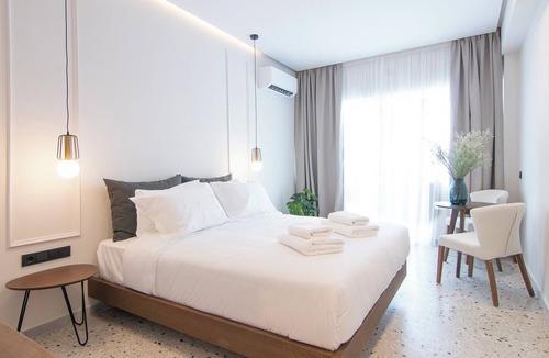 Plaka House | Mythodea Athens Suites