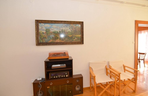 Mytilene Apartment | Mytilini central apt 5 min walk from port, shops