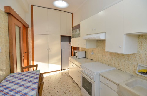 Mytilene Apartment | Mytilini central apt 5 min walk from port, shops