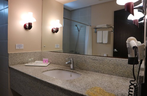 Kauswagan Hotel | N Hotel