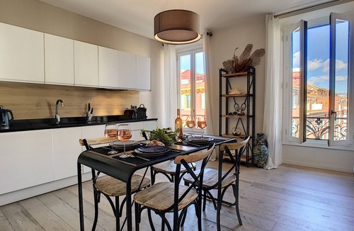Jean-Medecin Apartment | N&J - MASSENA DREAM - Hyper center - Close sea