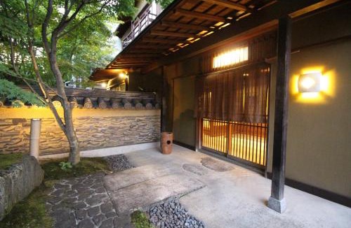 Kita Ward Villa | Nachiya