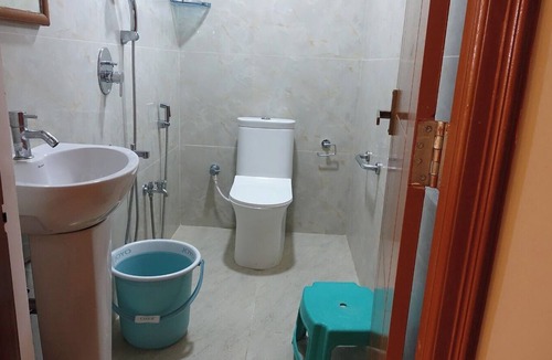 Thirukadaiyur Hotel | Nagarathar Nest