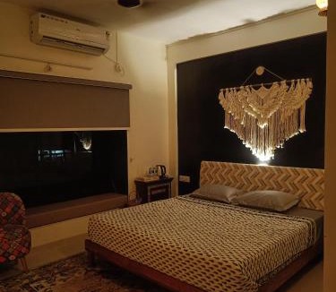 Baner Bed & Breakfast | Nagarik Commune, Baner - Pune