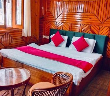 Nainital Bed & Breakfast | Naini Hill View Boho