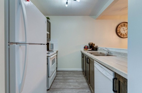 Canmore Villa | Nakiska | 2 Bed 1 Bath with Mtn Views