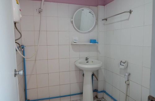 Chiang Saen Hotel | Nam Phueng Place 1