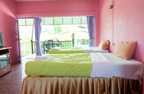 Chiang Saen Hotel | Nam Phueng Place 2