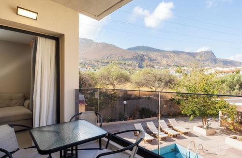 Koutouloufari Apartment | NAMA Suites
