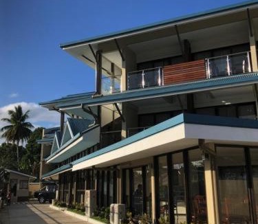 Madang Hotel | Nambis Inn
