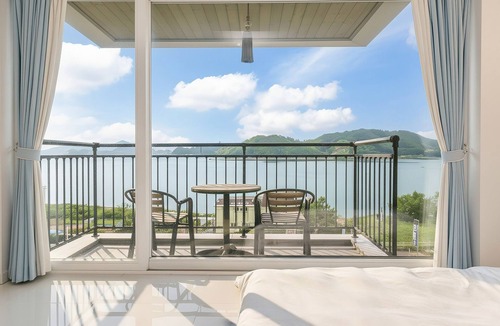 Namhae House | Namhae Spring, Summer, Fall, Winter Pet-