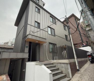 Hoehyeon-dong House | Namsan Rooftop