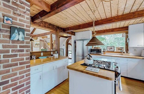 West Tisbury House | Nana’s Treehouse | House with spacious deck, grills, outdoor shower & W/D