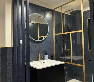 Saint Nicolas - Charles III - Ville vieille - Trois Maisons - Leopold Apartment | Nancy Blue Stan