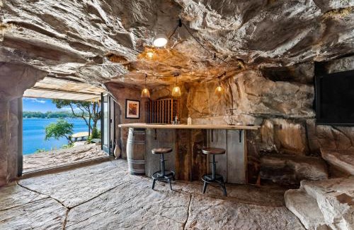 Sherrills Ford House | Nancy Key w/Pool, Wine Cave, Optional Boat Rental
