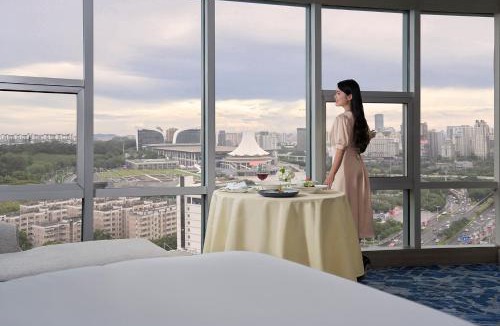 Qingxiu Hotel | Nanning Marriott Hotel