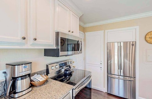 Napa Condo | Napa Silverado Condo with Pool & Private Patio